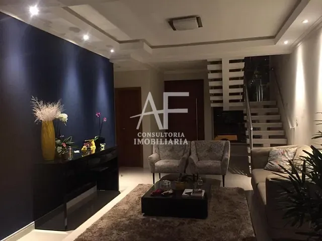 Sobrado com 380m² 3 quartos e 5 banheiros, à venda, no bairro Campos Do Conde II em Tremembé