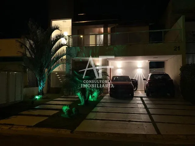 Sobrado com 380m² 3 quartos e 5 banheiros, à venda, no bairro Campos Do Conde II em Tremembé