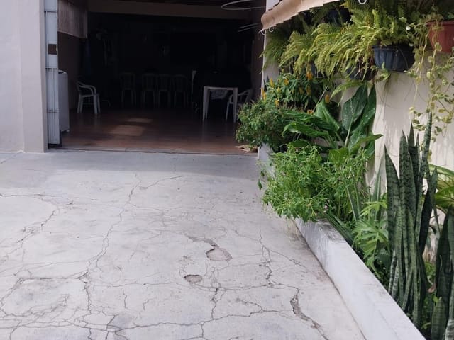 Sobrado com 210m² 4 quartos e 2 banheiros, à venda, no bairro Parque Leopoldina em Campos dos Goytacazes