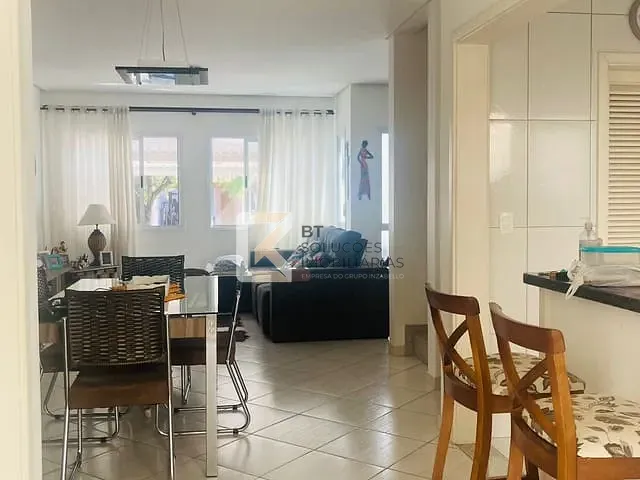 Sobrado com 130m² 3 quartos e 2 banheiros, à venda, no bairro Parque Residencial Indaiá em Indaiatuba