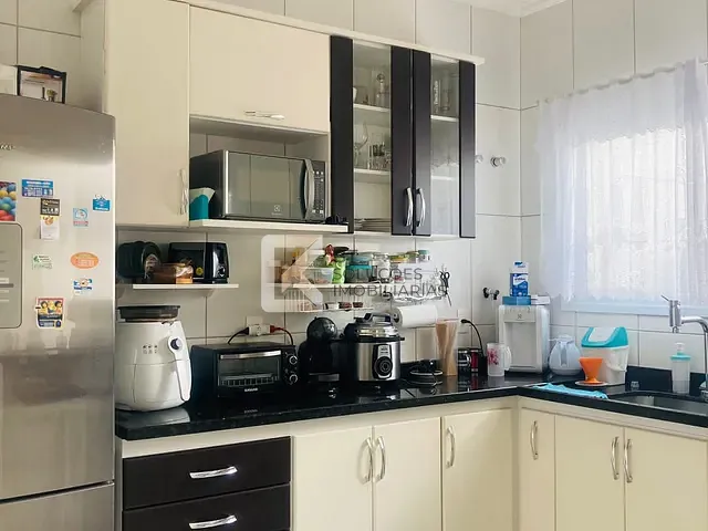 Sobrado com 130m² 3 quartos e 2 banheiros, à venda, no bairro Parque Residencial Indaiá em Indaiatuba