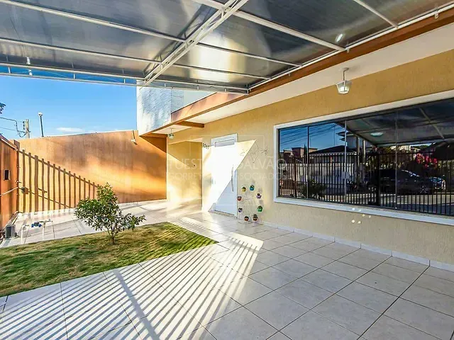 Sobrado com 340m² 4 quartos e 4 banheiros, à venda, no bairro Boqueirão em Curitiba