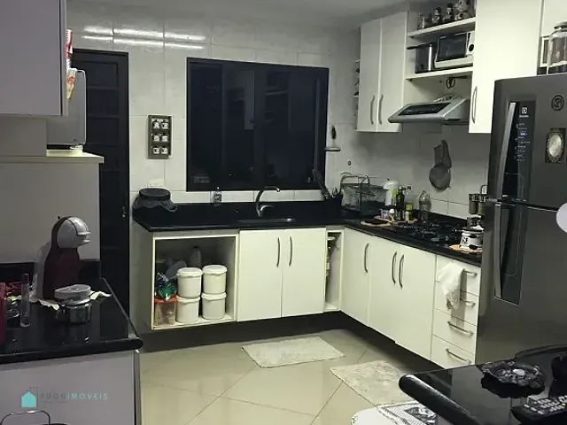 Sobrado à venda, no bairro Vila América em São Paulo