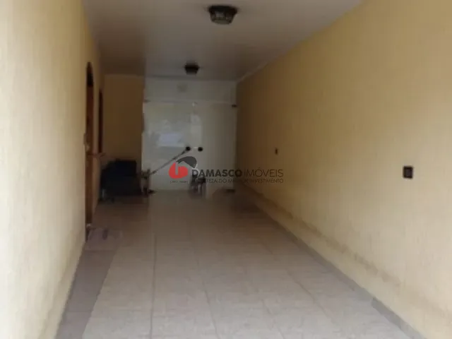 Sobrado com 298m² 4 quartos e 1 banheiro, à venda, no bairro Olímpico em São Caetano do Sul