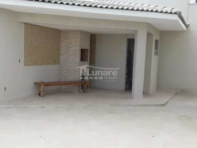 Sobrado com 308m² 4 quartos e 6 banheiros, à venda, no bairro Jardim Rodeio em Mogi das Cruzes