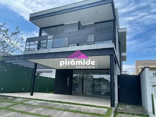 Sobrado com 300m² 4 quartos e 4 banheiros, à venda, no bairro Jardim Santa Tereza em Taubaté