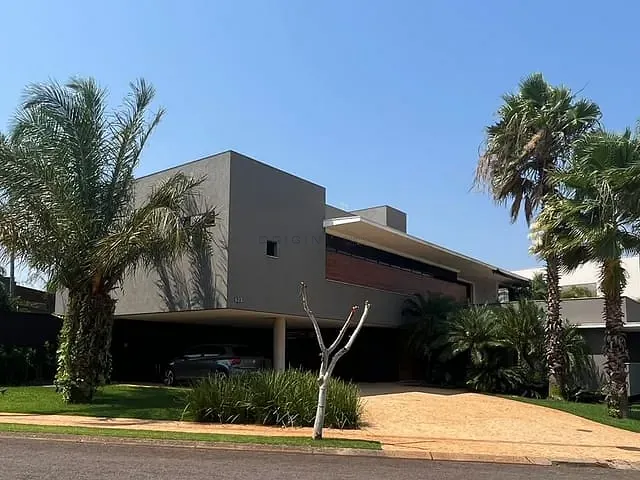 Sobrado com 892m² 4 quartos e 6 banheiros, à venda, no bairro Residencial Damha I em Campo Grande