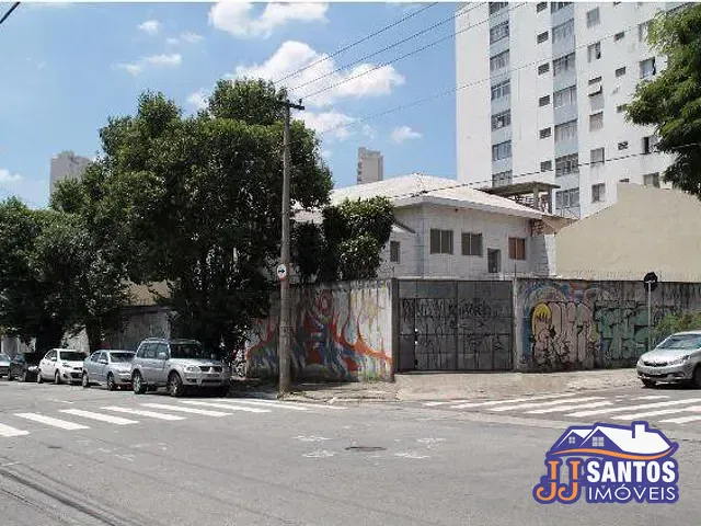 Sobrado com 855m², à venda, no bairro Mooca em São Paulo