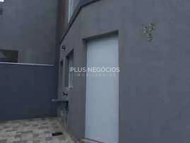 Sobrado com 53m² 2 quartos e 2 banheiros, à venda, no bairro Jardim Rubi em Sorocaba