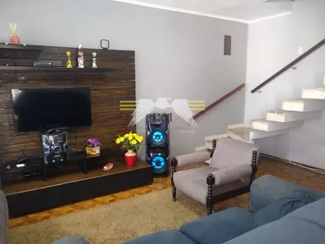 Sobrado com 154m² 4 quartos e 2 banheiros, à venda, no bairro Jardim Record em São Paulo