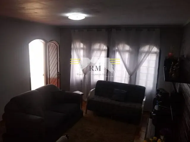 Sobrado com 154m² 4 quartos e 2 banheiros, à venda, no bairro Jardim Record em São Paulo