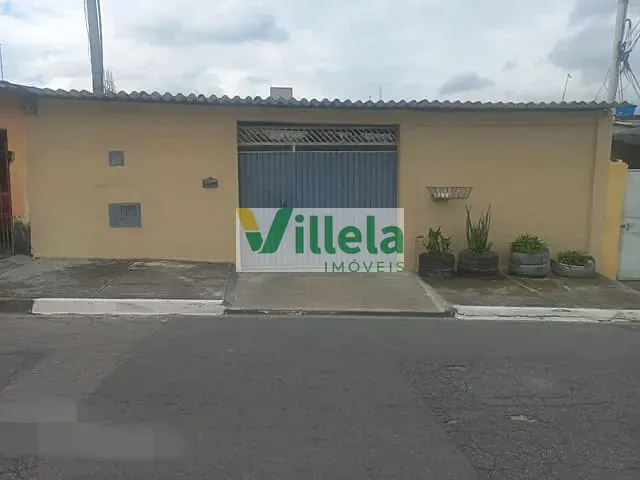 Sobrado com 307m² 3 quartos e 2 banheiros, à venda, no bairro Vila Júlia em Poá
