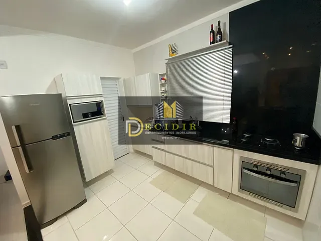 Sobrado 2 quartos e 3 banheiros, para alugar, no bairro Vila São Paulo em Mogi das Cruzes