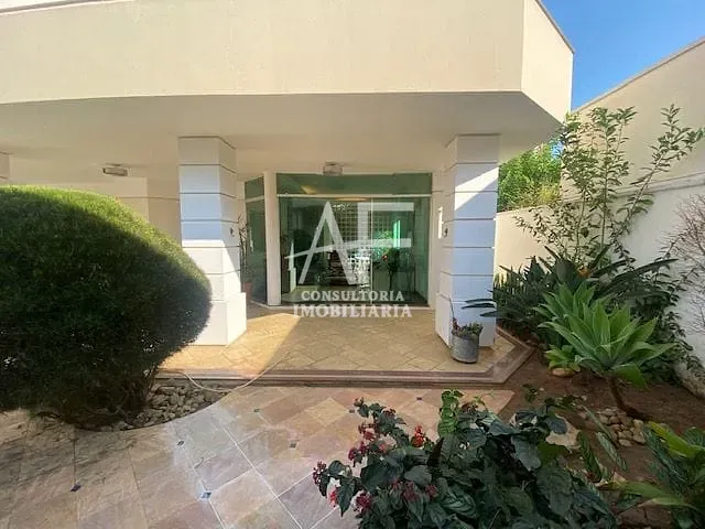 Sobrado com 418m² 5 quartos e 5 banheiros, à venda, no bairro Jardim das Nações em Taubaté