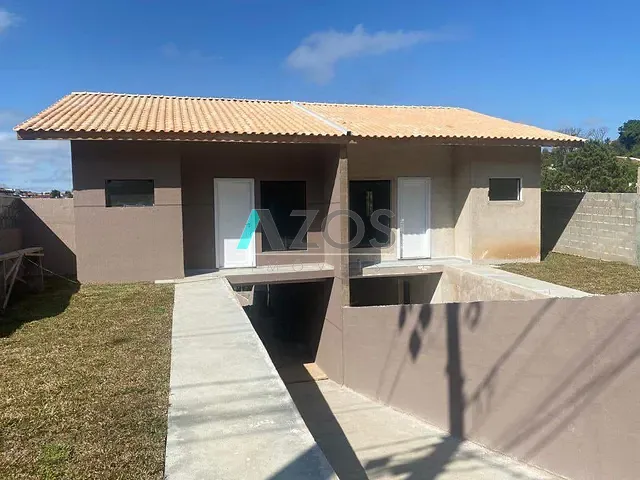 Sobrado com 200m² 3 quartos e 1 banheiro, à venda, no bairro São Dimas em Colombo