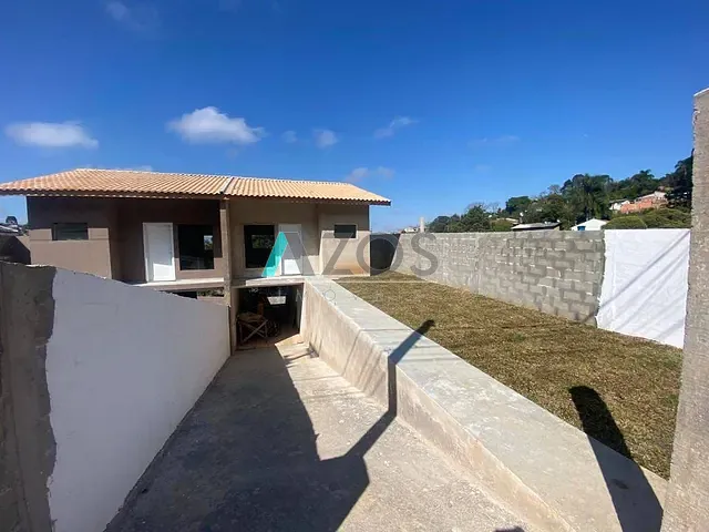 Sobrado com 200m² 3 quartos e 1 banheiro, à venda, no bairro São Dimas em Colombo