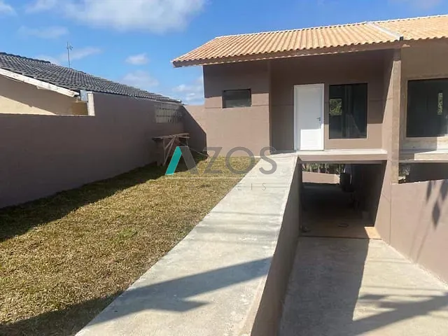 Sobrado com 200m² 3 quartos e 1 banheiro, à venda, no bairro São Dimas em Colombo