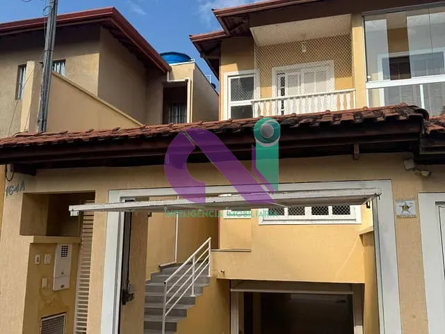 Sobrado com 199m² 4 quartos e 4 banheiros, à venda, no bairro Vila Yara em Osasco