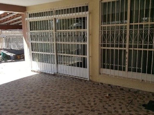 Foto do Sobrado - Sobrado com 4 dormitórios à venda, 327 m² por R$ 300.000,00 - Jardim da Granja - São José dos Campos/SP | RUSSI IMÓVEIS