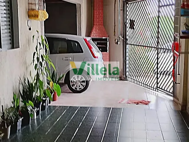 Sobrado 3 quartos e 2 banheiros, à venda, no bairro Conjunto Alvorada em Poá