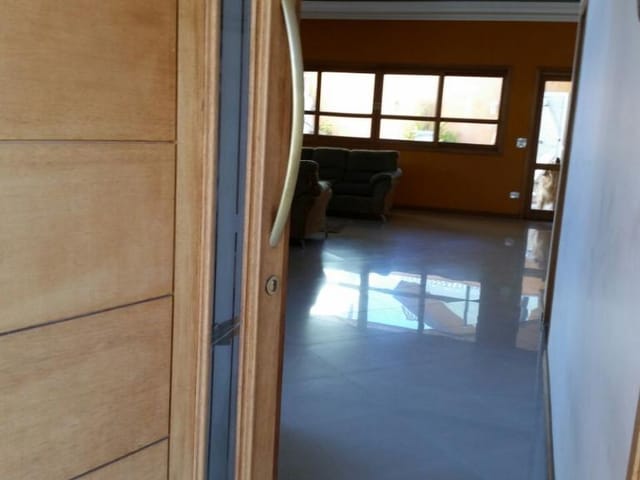 Foto do Sobrado - Sobrado residencial à venda, Villa Branca, Jacareí. | INDEPENDENCE NEGOCIOS IMOBILIARIOS LTDA