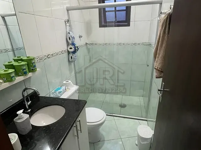 Sobrado com 150m² 4 quartos e 3 banheiros, à venda, no bairro Jardim Adelina em Mauá