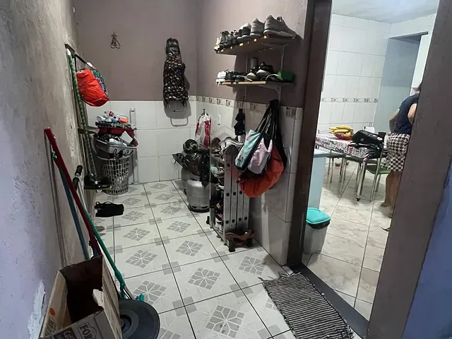 Sobrado com 150m² 4 quartos e 3 banheiros, à venda, no bairro Jardim Adelina em Mauá