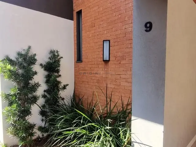 Sobrado com 159m² 3 quartos e 4 banheiros, à venda, no bairro Carandá Bosque em Campo Grande