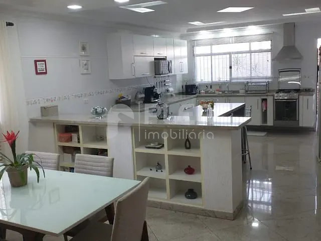 Sobrado 3 quartos e 3 banheiros, à venda, no bairro Jardim Paraíso em São Paulo