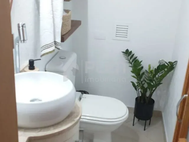 Sobrado 3 quartos e 3 banheiros, à venda, no bairro Jardim Paraíso em São Paulo