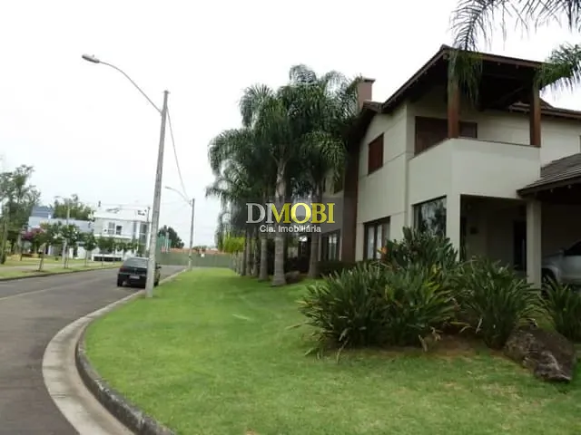 Sobrado com 733m² 4 quartos e 3 banheiros, à venda, no bairro São Vicente em Gravataí