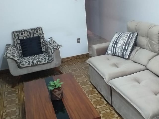 Sobrado à venda 3 Quartos, 1 Suite, 7 Vagas, 224M², Campestre, Santo André - SP