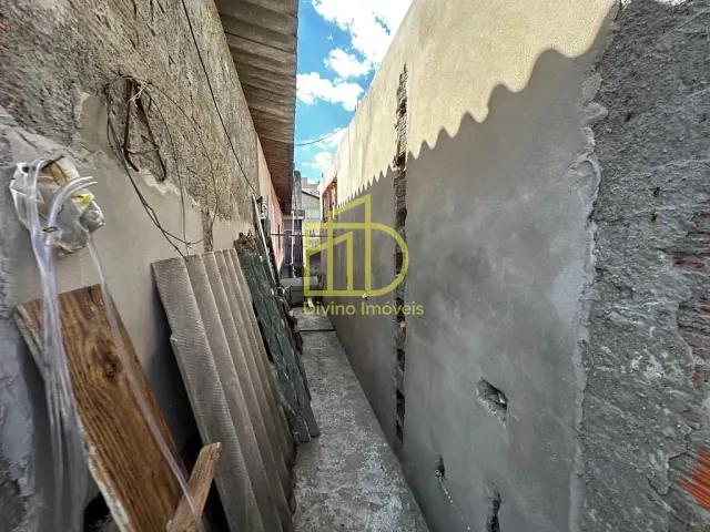 Sobrado com 180m² 5 quartos e 2 banheiros, à venda, no bairro Vila Barão em Sorocaba