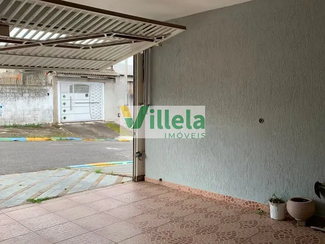Sobrado 3 quartos e 3 banheiros, para alugar, no bairro Vila Amélia em Poá