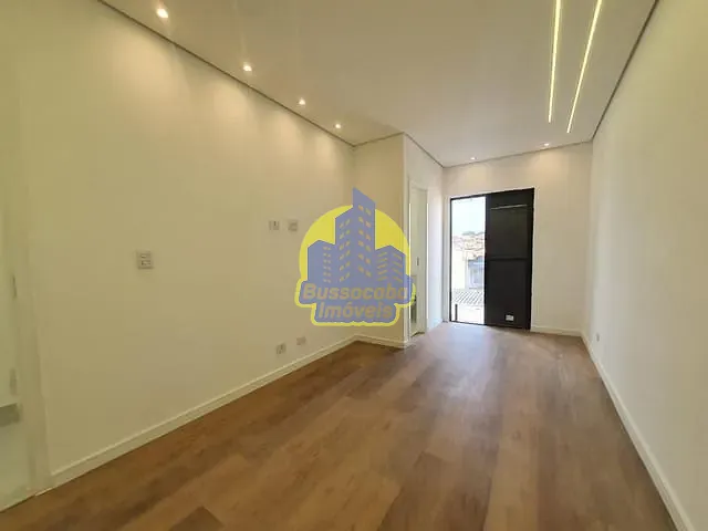 Sobrado com 75m² 2 quartos e 2 banheiros, à venda, no bairro Pestana em Osasco