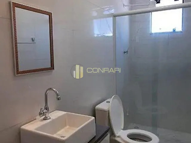 Sobrado com 100m² 2 quartos e 3 banheiros, para alugar, no bairro Morretes em Itapema