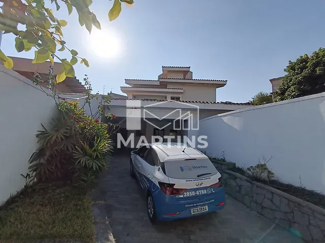 Sobrado com 1049m² 3 quartos e 4 banheiros, à venda, no bairro Parque Assunção em Taboão da Serra
