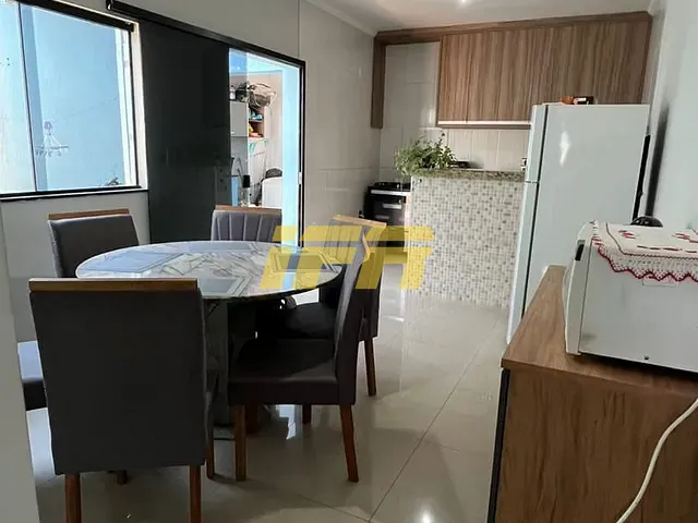 Sobrado com 138m² 3 quartos e 3 banheiros, à venda, no bairro Jardim Continental II em Taubaté