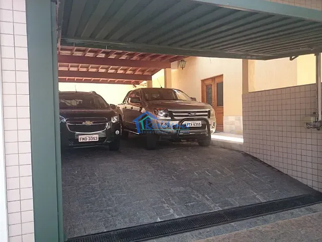Sobrado com 450m² 6 quartos e 4 banheiros, à venda, no bairro Vila Avaí em Indaiatuba