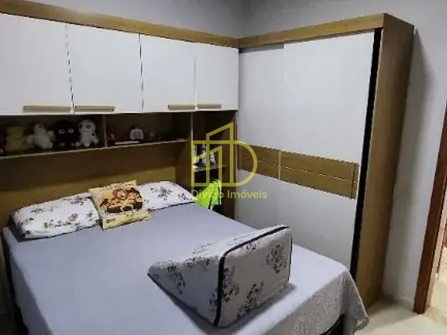 Sobrado com 268m² 4 quartos e 2 banheiros, à venda, no bairro Residencial Reserva Ipanema em Sorocaba