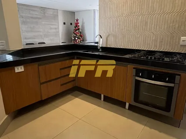 Sobrado com 372m² 3 quartos e 3 banheiros, à venda, no bairro Condomínio Green Park em Taubaté