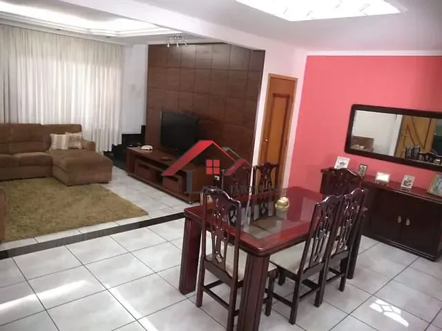Sobrado com 159m² 3 quartos e 4 banheiros, à venda, no bairro Prosperidade em São Caetano do Sul