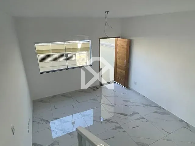 Sobrado com 204m² 3 quartos e 2 banheiros, à venda, no bairro Conjunto Habitacional Santa Etelvina III em São Paulo