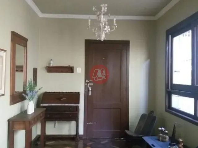 Sobrado com 280m² 4 quartos e 2 banheiros, à venda, no bairro Santana em Porto Alegre