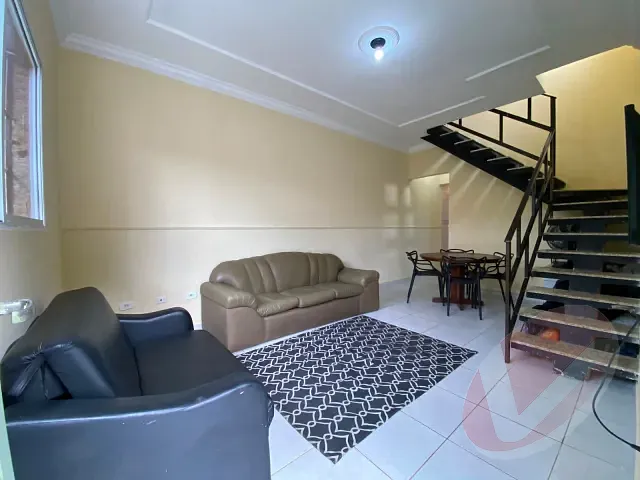 Sobrado com 85m² 2 quartos e 2 banheiros, à venda, no bairro Caiçara em Praia Grande
