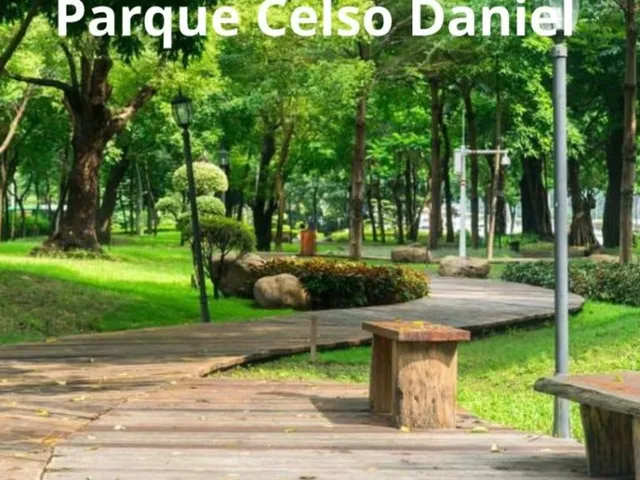 Sobrado 2 quartos e 2 banheiros, à venda, no bairro Parque das Nações em Santo André
