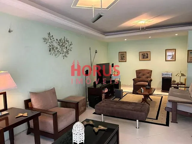 Sobrado com 294m² 3 quartos e 5 banheiros, à venda, no bairro Vila Carbone em São Paulo