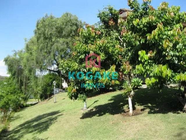 Sobrado com 753m² 3 quartos e 3 banheiros, à venda, no bairro Urbanova em São José dos Campos