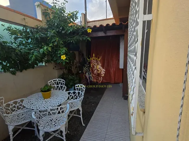 Sobrado 3 quartos e 3 banheiros, à venda, no bairro Ariribá em Balneário Camboriú