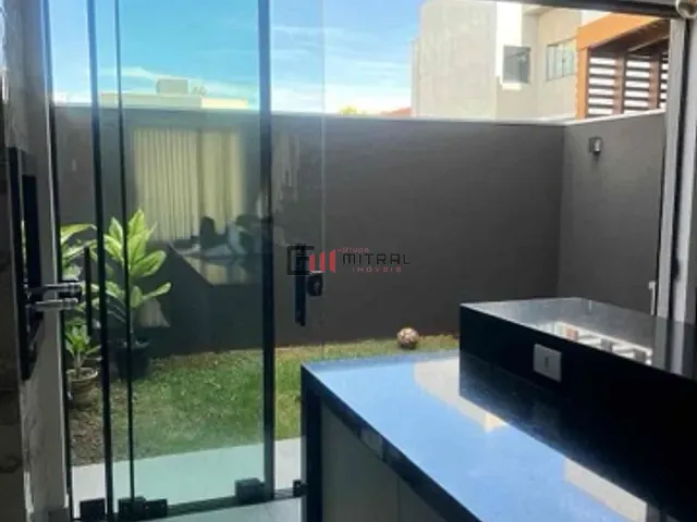 Sobrado 3 quartos e 3 banheiros, à venda, no bairro Loteamento Morada das Flores em Cambé